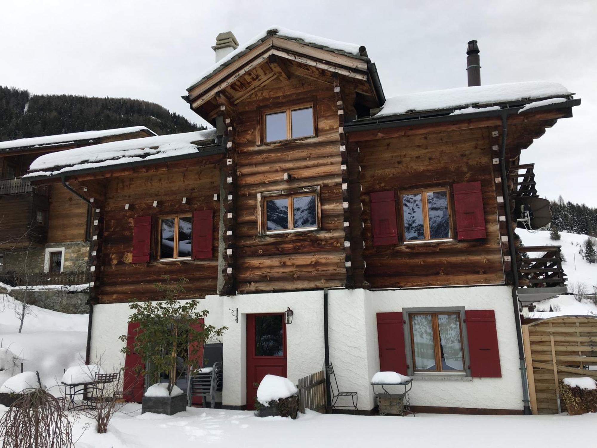 La Demeure Des Elfes Acomodação com café da manhã Albinen Exterior foto